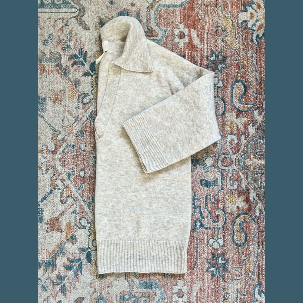 H&M Cream V-Neck Collared Sweater